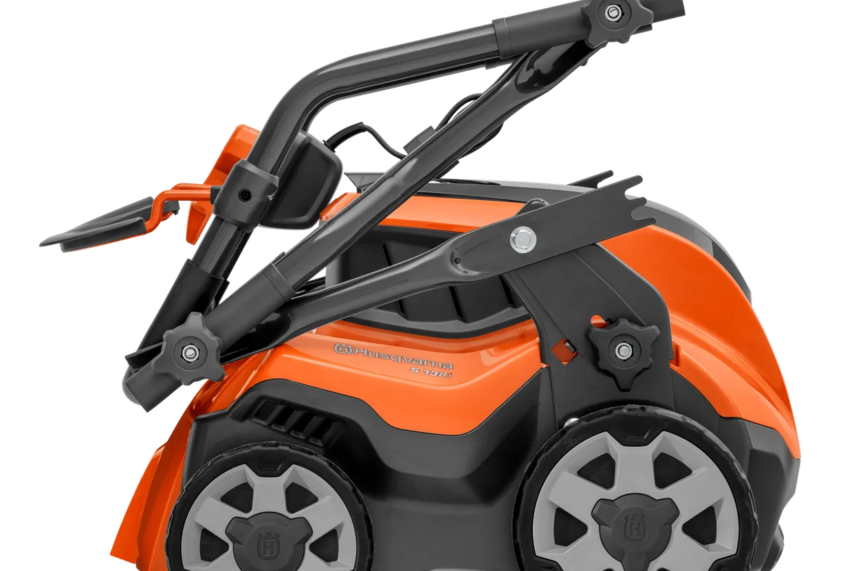 HUSQVARNA S138C VERTIKUTIERER